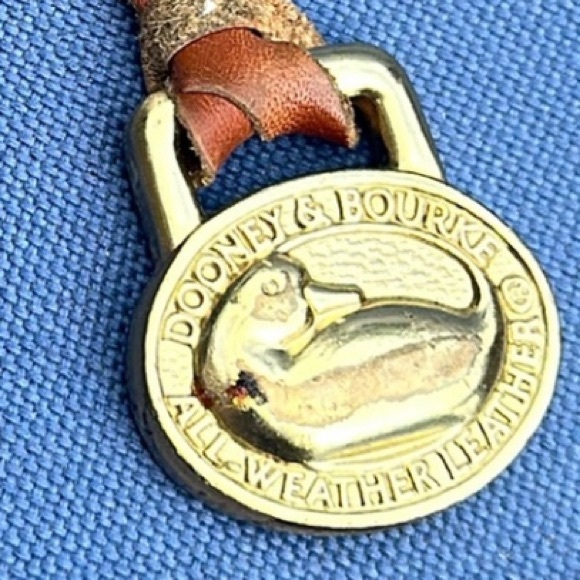 D&B Dooney & Bourke Brass bag fob - Picture 2 of 6